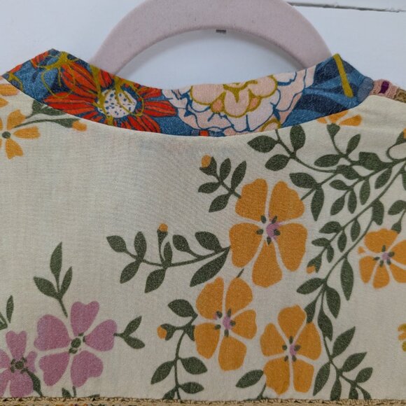 Anthropologie Blink London Top Medium Floral Boho - Picture 8 of 8